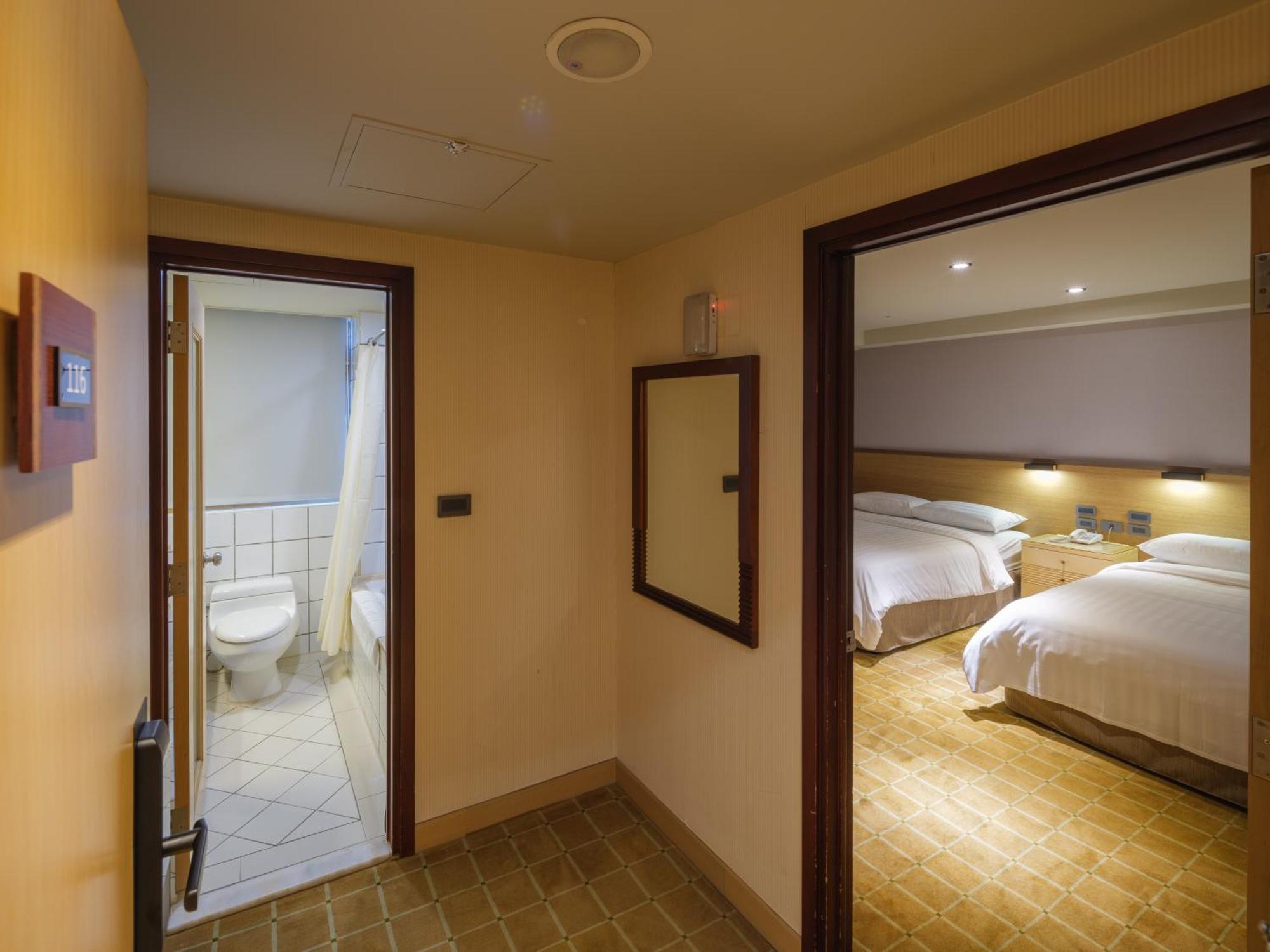 Rich & Free Hotel - Fuzhong 富逸旅趣-板橋府中館 Tajpej Zewnętrze zdjęcie